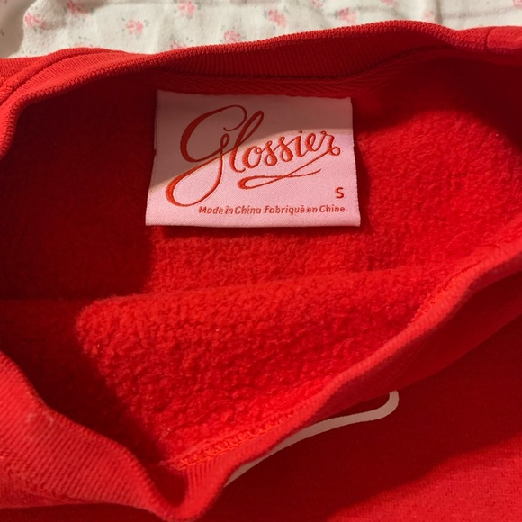 glossier sweater (holiday 2022- limited edition) - Picture 3 of 3